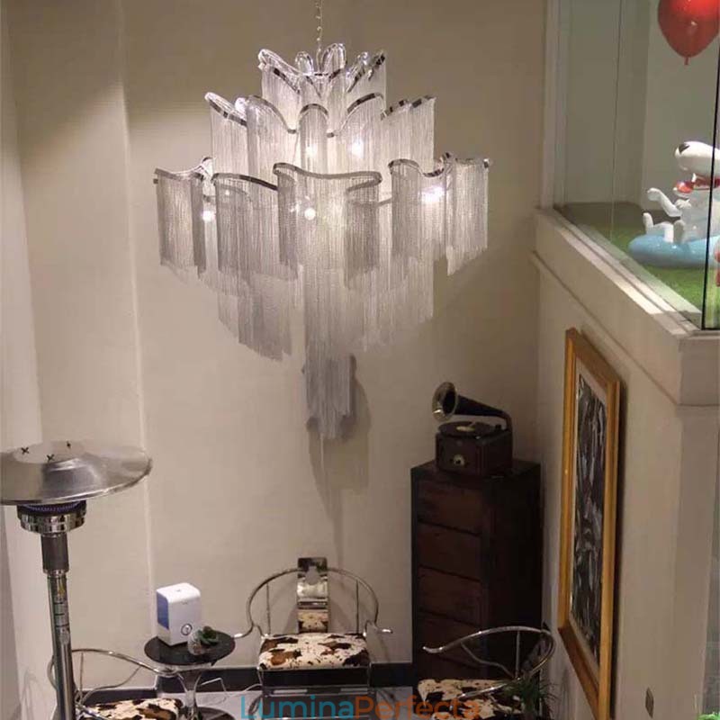 Candelabru de dimensiuni foarte mari Tassels Plafon de designer