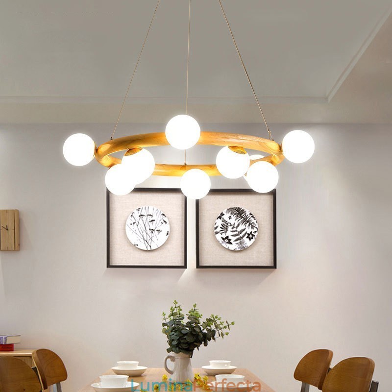 Candelabru cu pandantiv din lemn Nordic Ring, simplu, modern, cu nuante de fasole