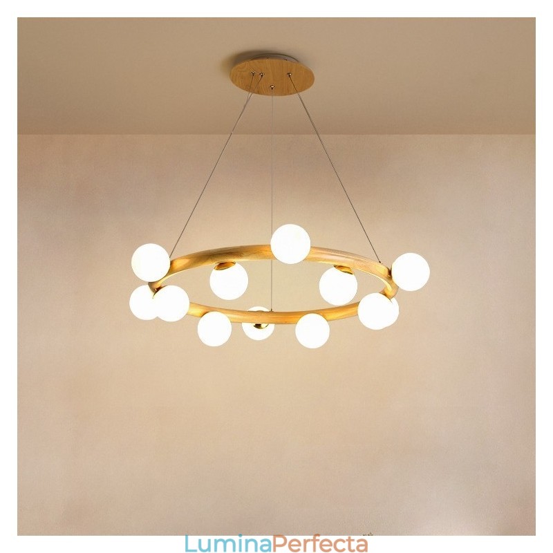 Candelabru cu pandantiv din lemn Nordic Ring, simplu, modern, cu nuante de fasole
