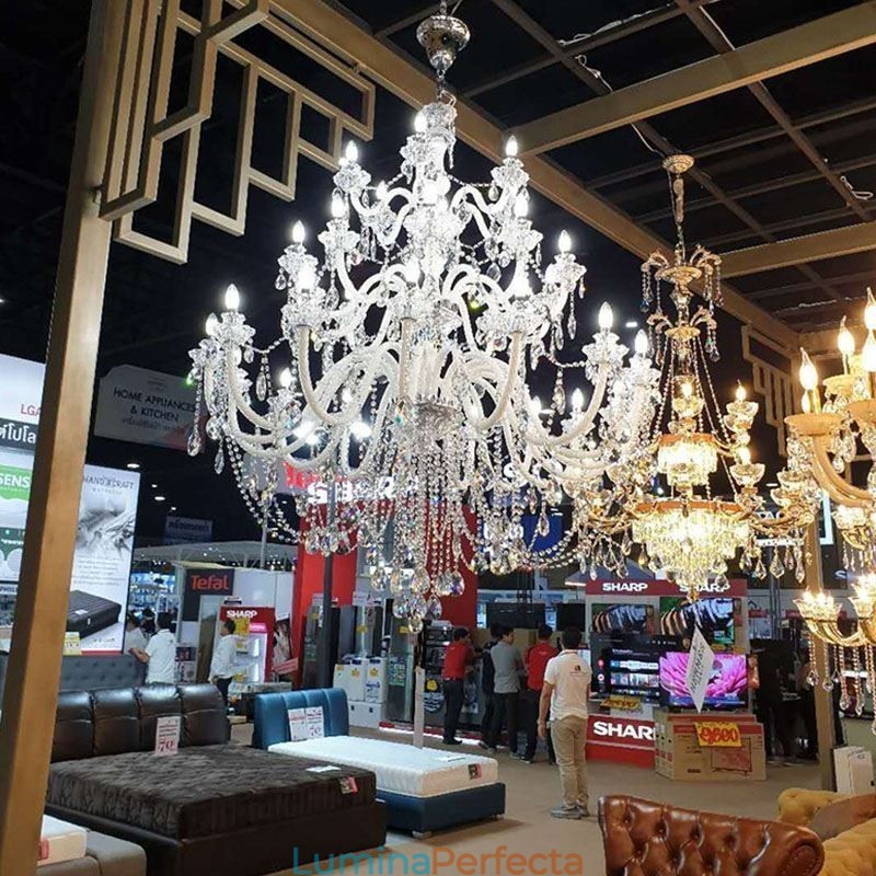 Candelabru De Cristal European Cu 32 De Lumini Plafon Decorat De Lux