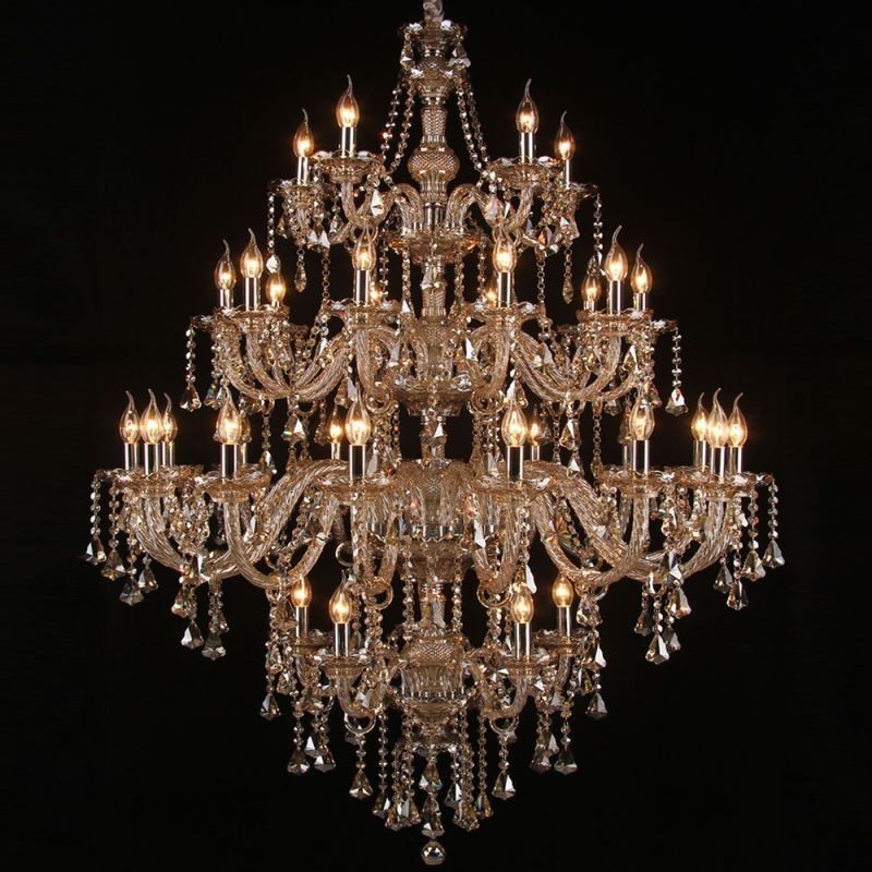 Plafoniera candelabru de cristal coniac cu 35 de lumini