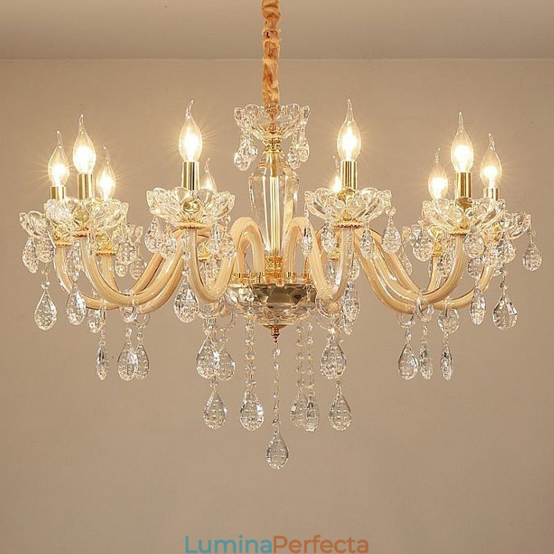 Candelabru de cristal elegant în stil european