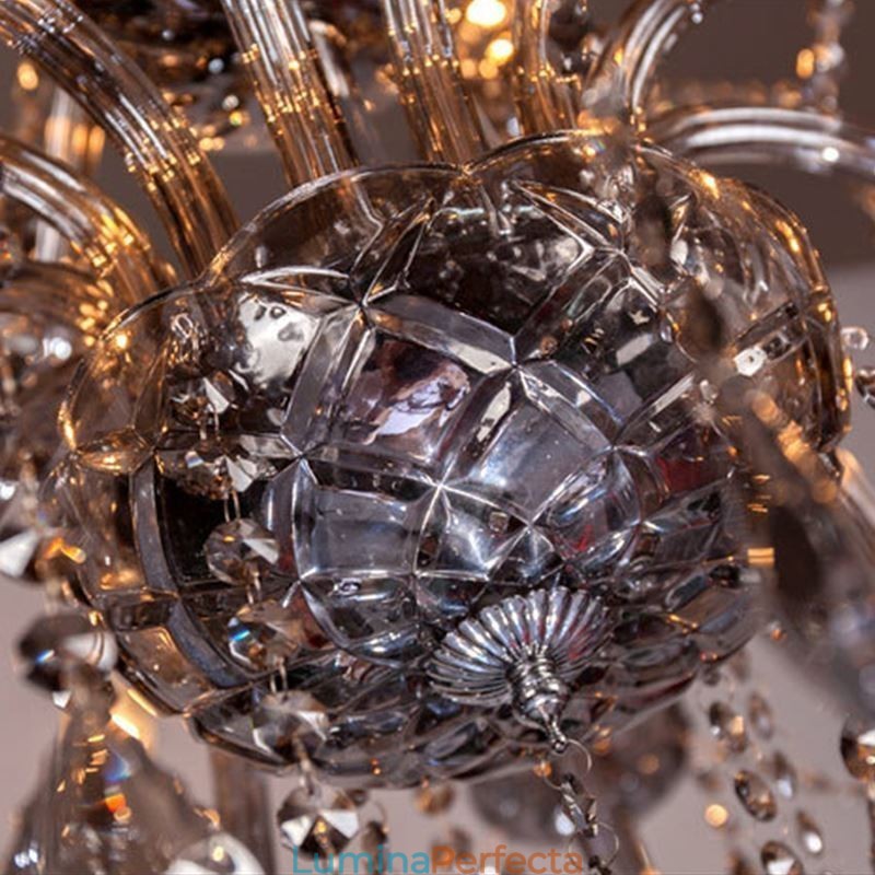 Candelabru european mare de cristal pendanta elegantă