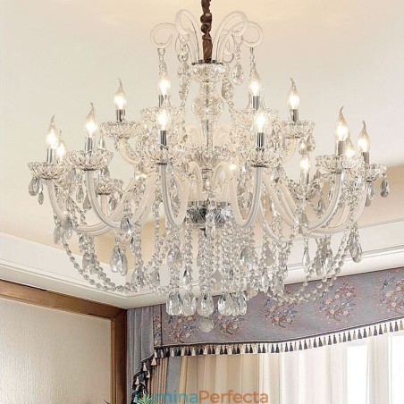 Candelabru european mare de cristal pendantal alb Candelabru european mare de cristal pendantal alb