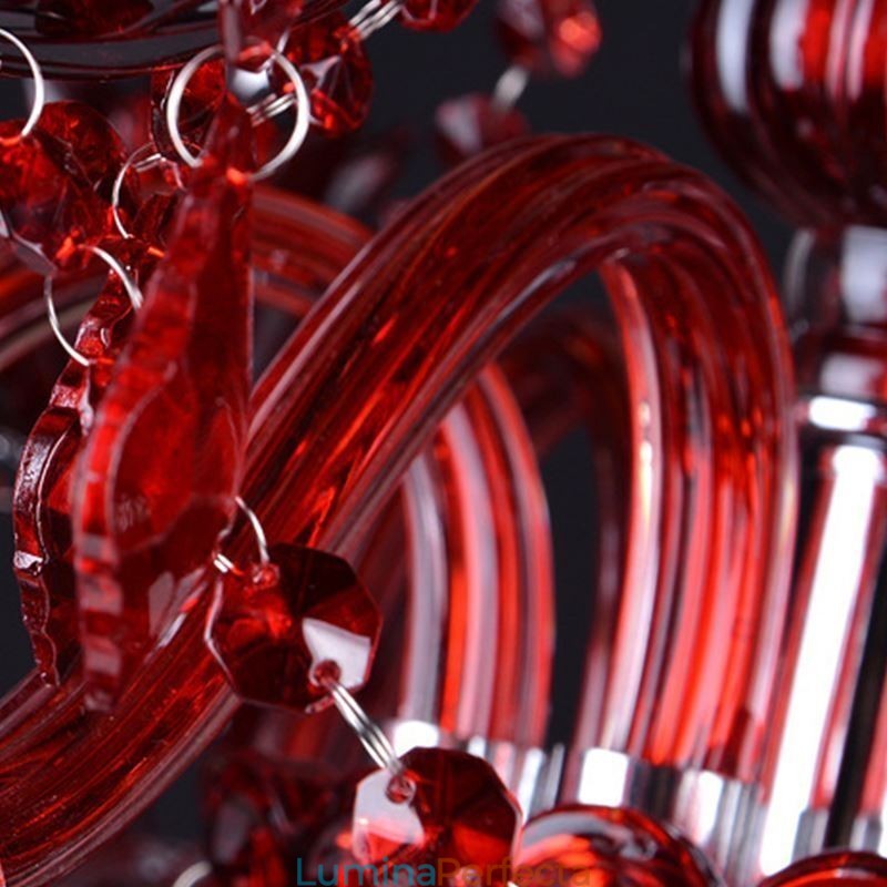 Candelabru din cristal european de culoare roșie