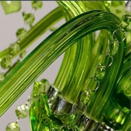 Candelabru de cristal în stil european. Lampă verde unică
