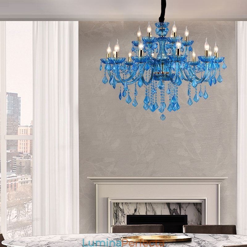 Candelabru elegant din cristal albastru european