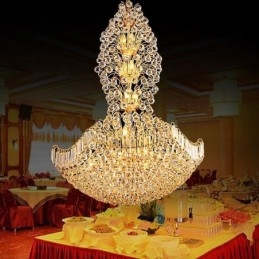 Candelabru din Imperiul de Cristal European Lumină cu pandantiv mare de culoare aurie