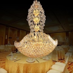 Candelabru din Imperiul de Cristal European Lumină cu pandantiv mare de culoare aurie