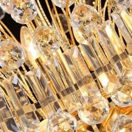 Candelabru din Imperiul de Cristal European Lumină cu pandantiv mare de culoare aurie