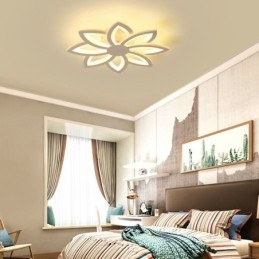 Plafoniera cu floare din acril care atrage ochiul 55 cm