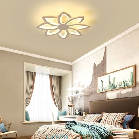 Plafoniera cu floare din acril care atrage ochiul 55 cm Plafoniera cu floare din acril care atrage ochiul 55 cm