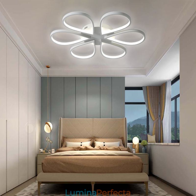 Plafoniera minimalista Clover cu montare incastrata