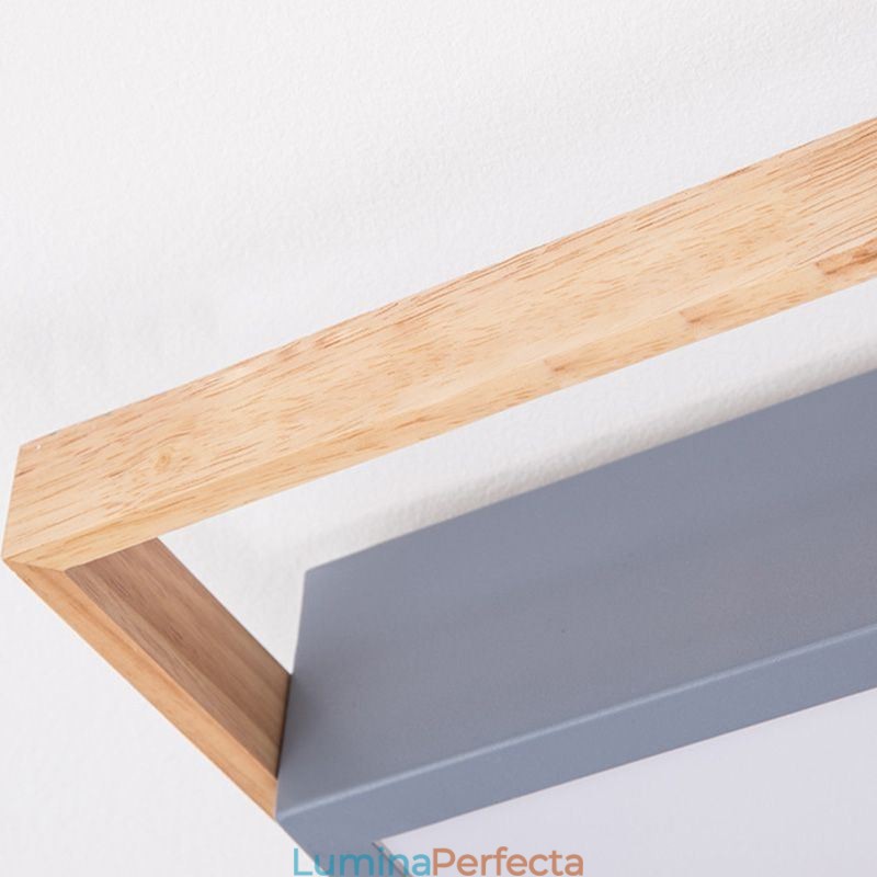 Plafoniera rectangulară cu îmbinare modernă