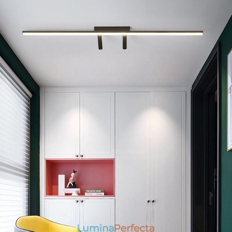 Spot acrilic liniar de plafon cu montare încasată