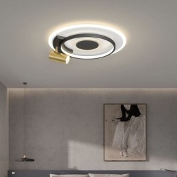 Plafoniera din acrilic cu montaj geometric