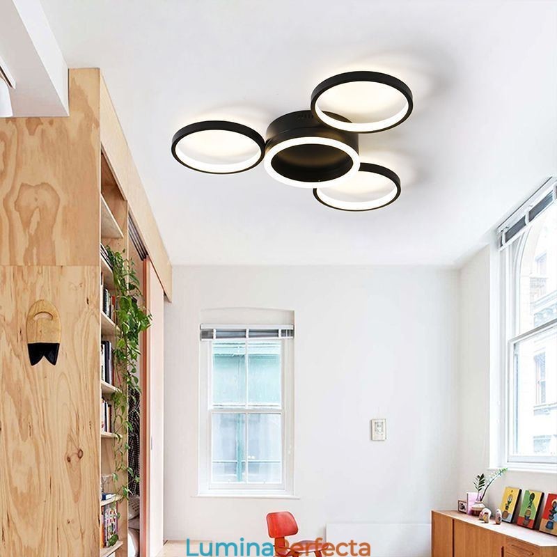 Plafoniera cu 4 inele cu montare încasată