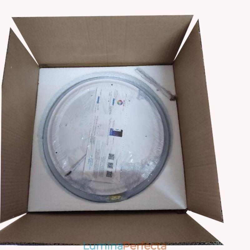 Plafoniera colorată cu montare încasată cu funcție de sincronizare a difuzorului muzical Bluetooth