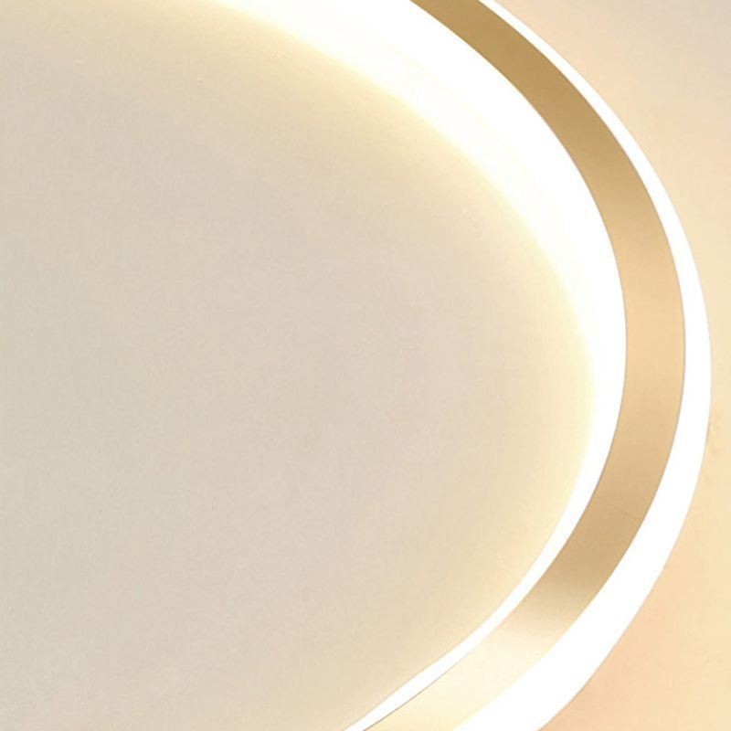 Plafoniera circulară minimalistă cu montare încasată