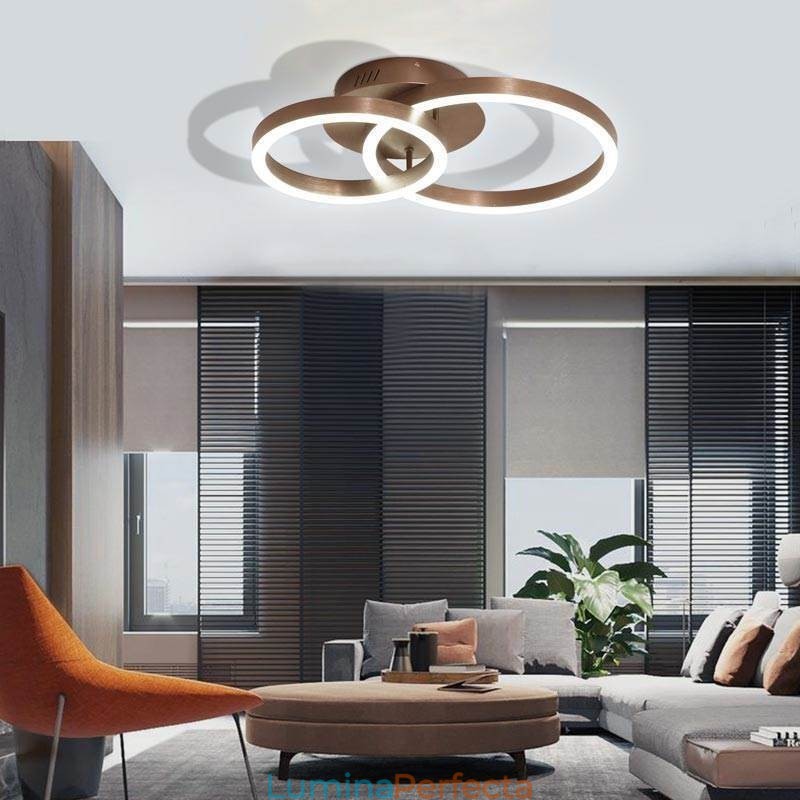 Plafoniera creativă, modernă, simplă, cu montare în plasă. Iluminare călduroasă