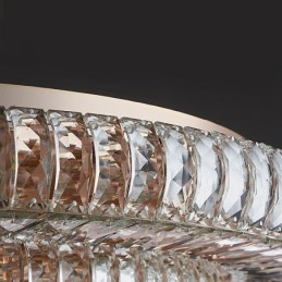 Plafoniera rotundă cu decorare din cristal