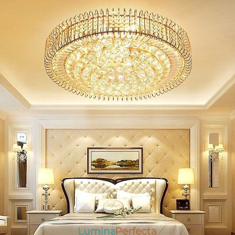 Plafoniera rotundă de cristal cu montare încadrată în stil european