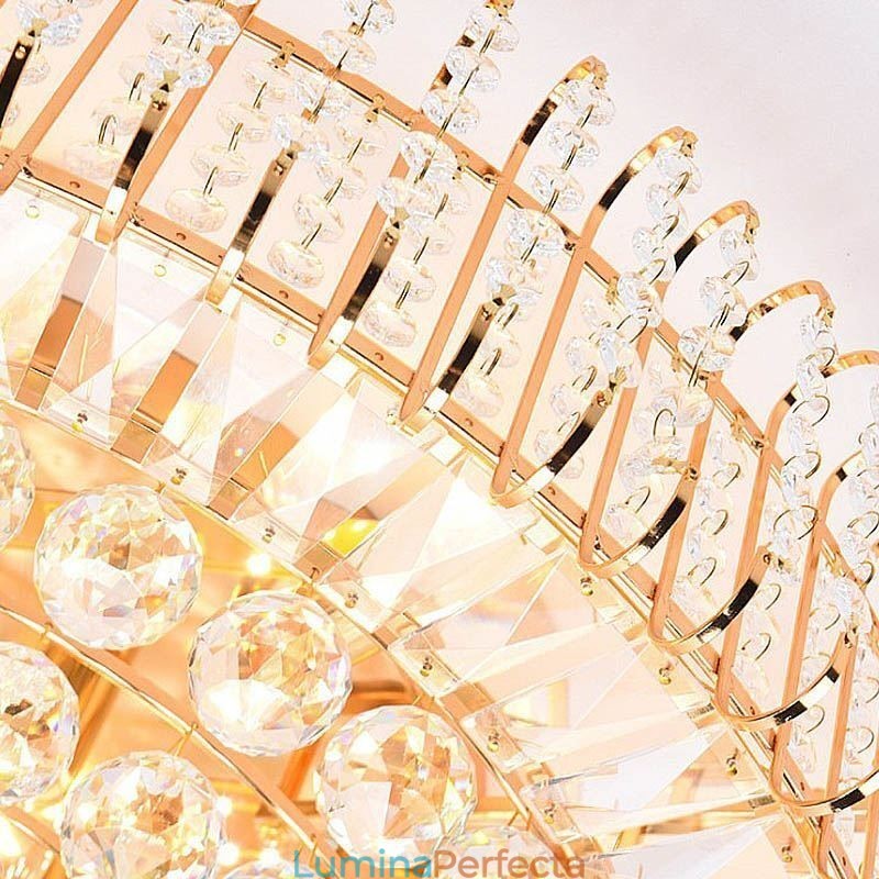 Plafoniera rotundă de cristal cu montare încadrată în stil european