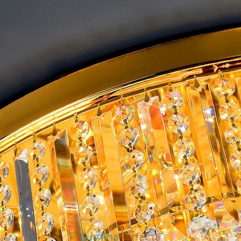 Plafoniera grațioasă de cristal auriu