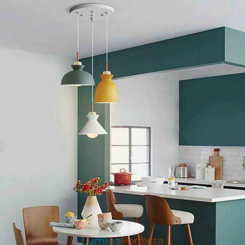 Lampă de suspendare Macaron Nordic Iron Simplu Arti Three Lights Fixture