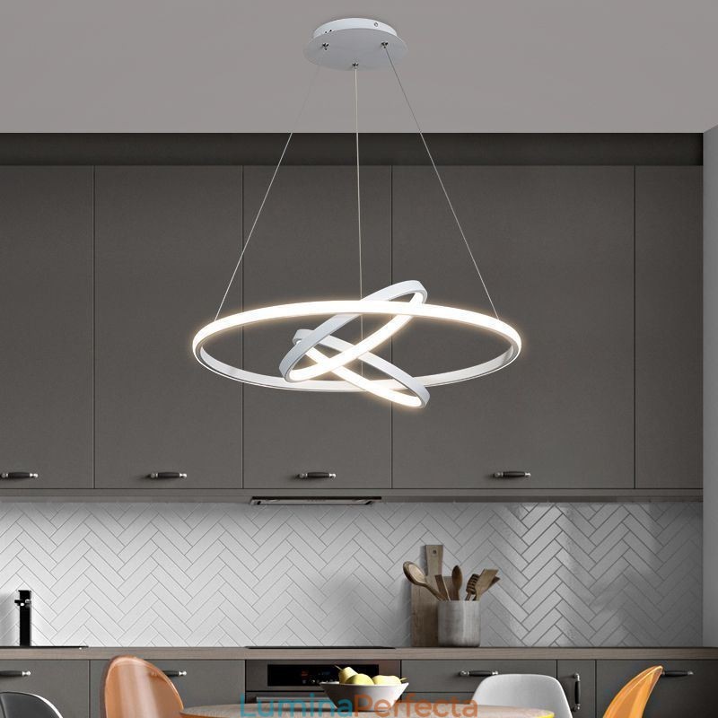 Candelabru modern, iluminat cu pandantiv cu 3 inele