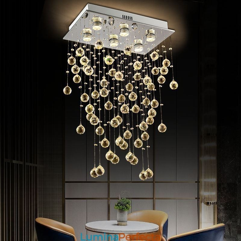 Plafoniera modernă cu lustre din cristal