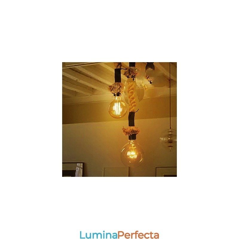 Candelabru tradițional clasic din sticlă