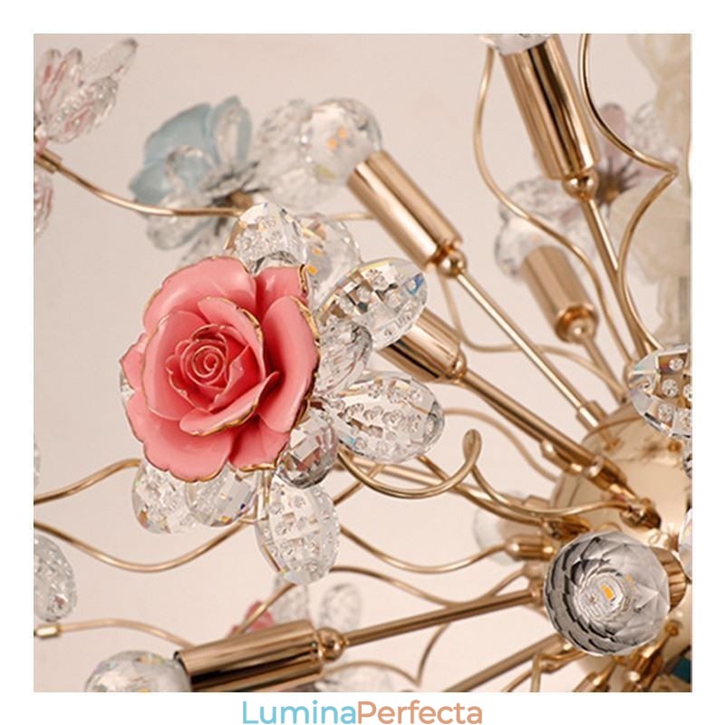Iluminat cu pandantiv decorativ Candelabru cu flori din cristal modern