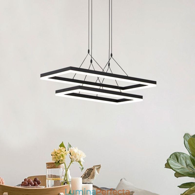 Candelabru din acrilic negru cu cadru modern