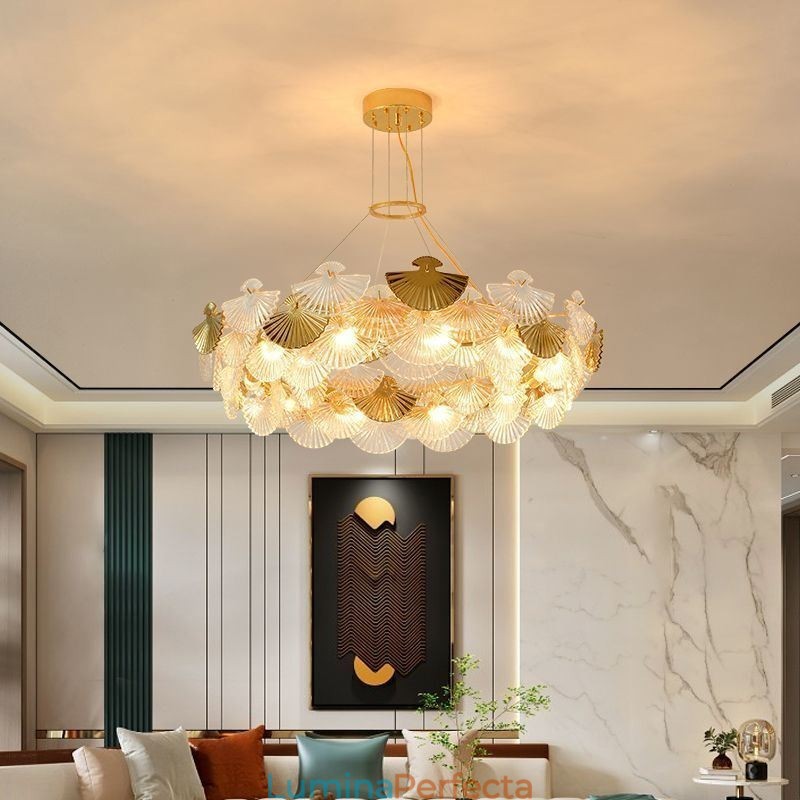 Candelabru de artă în formă de evantai de sticlă europeană