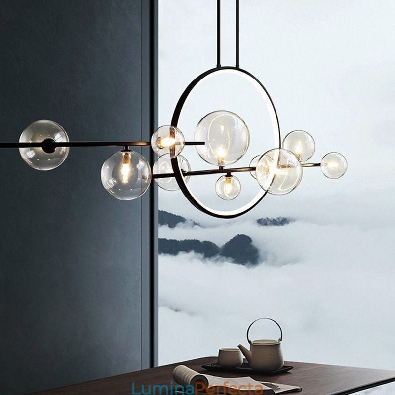 Candelabru modern din metal cu bule de sticlă transparentă