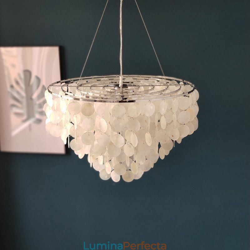 Candelabru rotund stratificat cu suspendare Capiz Shell