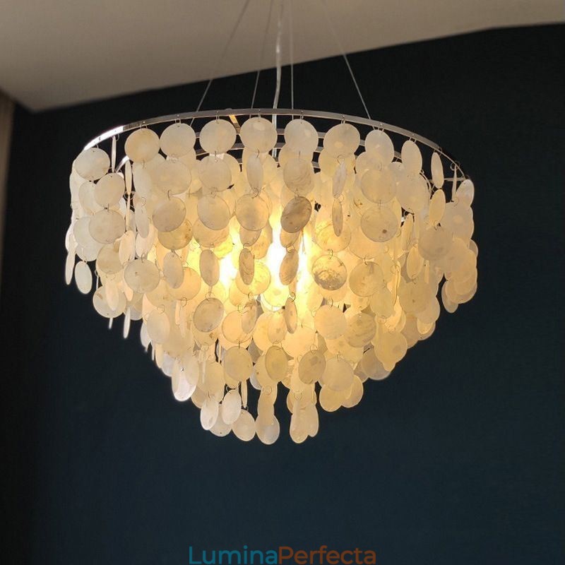 Candelabru rotund stratificat cu suspendare Capiz Shell