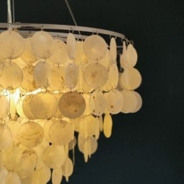 Candelabru rotund stratificat cu suspendare Capiz Shell