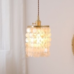 Candelabru clasic modern, abajur din scoici alb, lampă suspendată de tavan