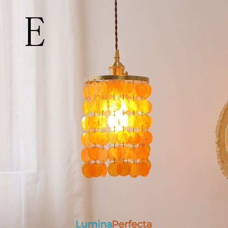 Candelabru clasic modern, abajur din scoici alb, lampă suspendată de tavan