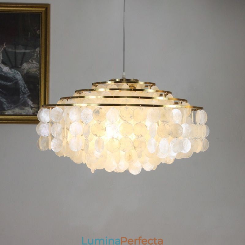 Candelabru modern cu picături de ploaie, abajur albă, iluminat de tavan