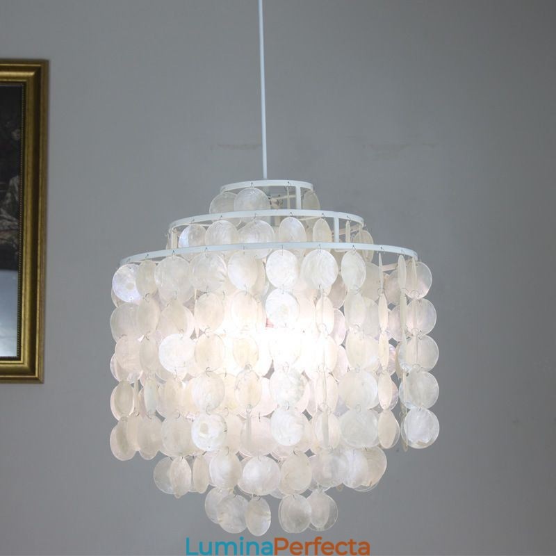 Lampă de suspendare clasică modernă Lampă cu abajur din carcasa albă