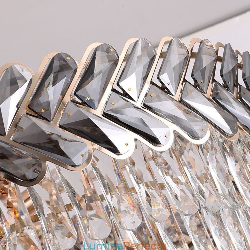 Plafoniera din cristal de aur