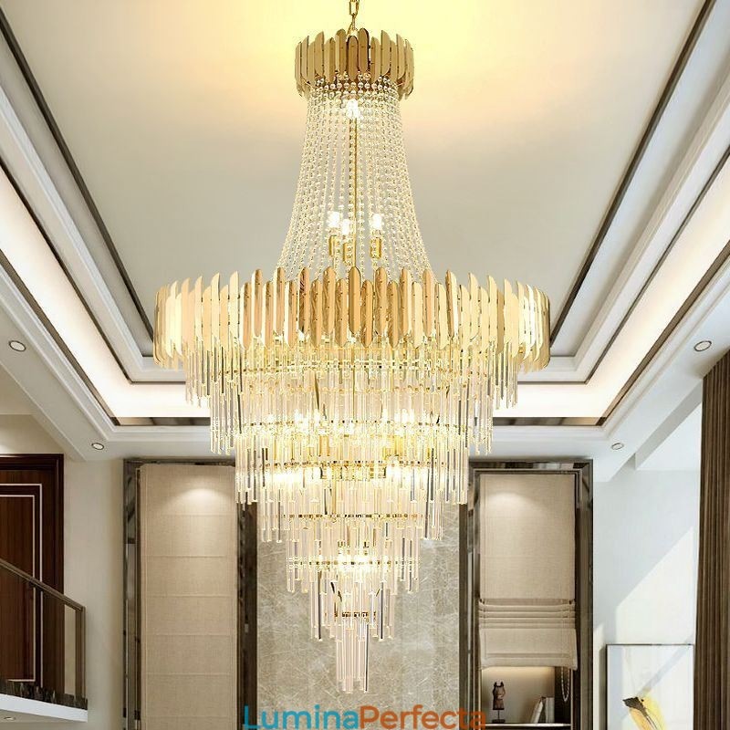Plafoniera superbă din cristal