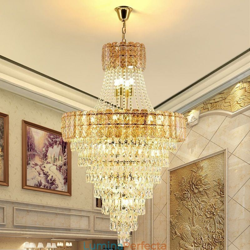 Plafoniera conică modernă, elegantă, din cristal