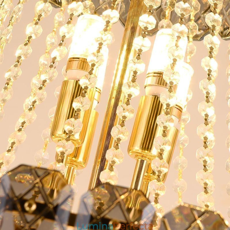 Plafoniera conică modernă, elegantă, din cristal