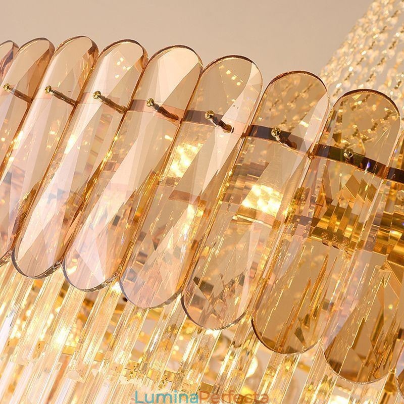 Plafoniera conică din cristal elegantă europeană