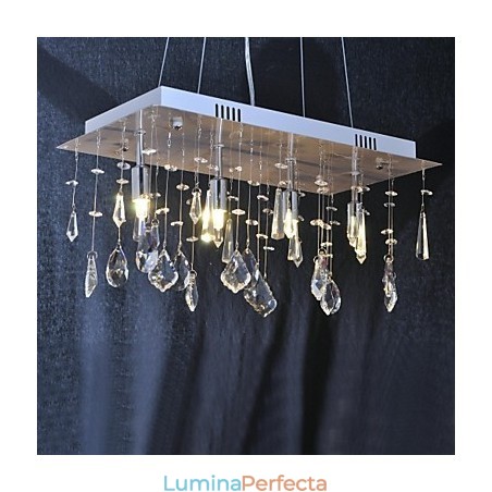 Candelabru tradițional din metal cromat din cristal