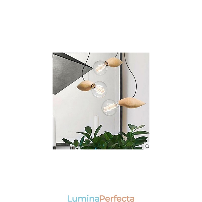 Divertisment personalizat cu candelabru pasăre. Potrivit pentru utilizare